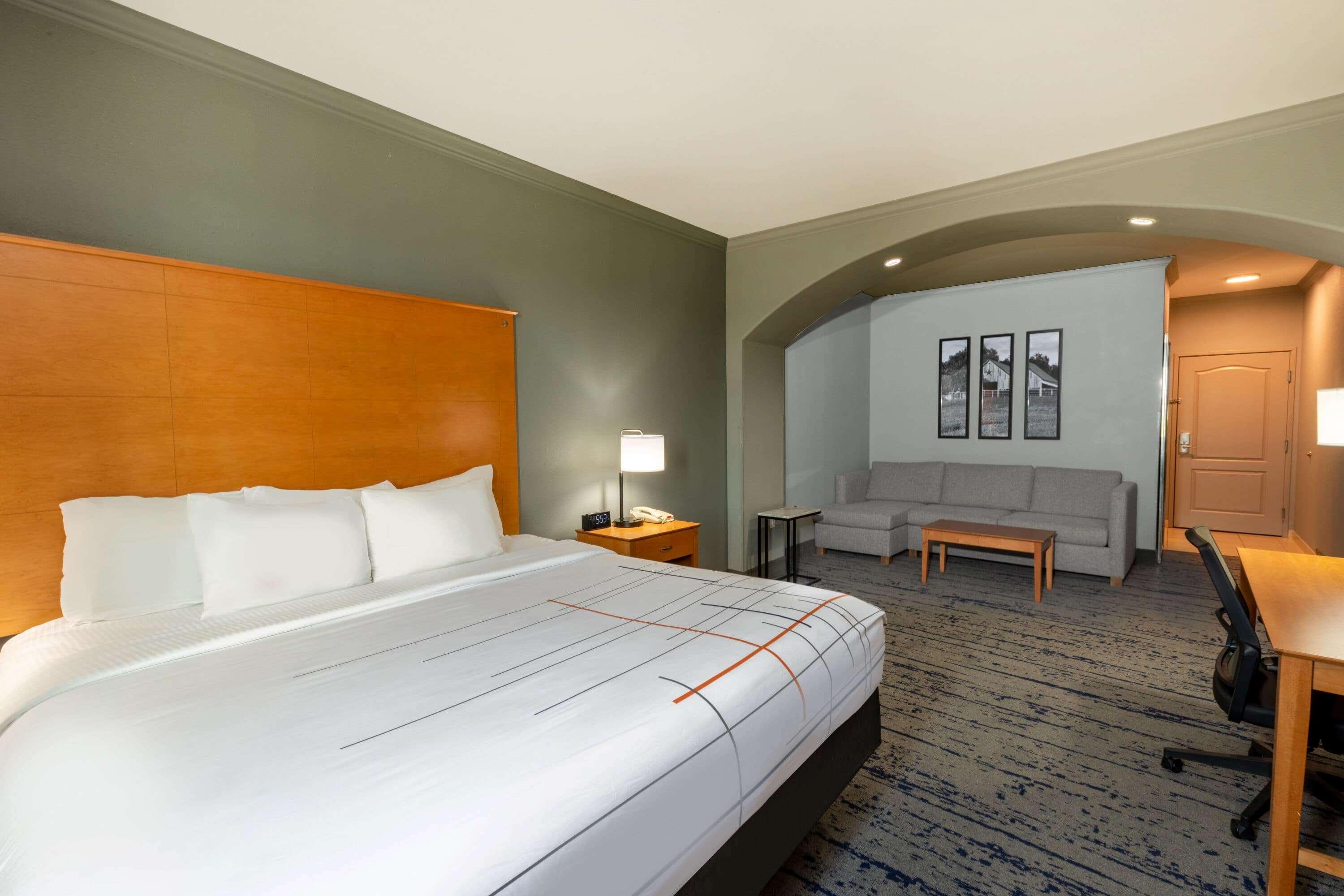 La Quinta By Wyndham Bridgeport Hotel Bagian luar foto
